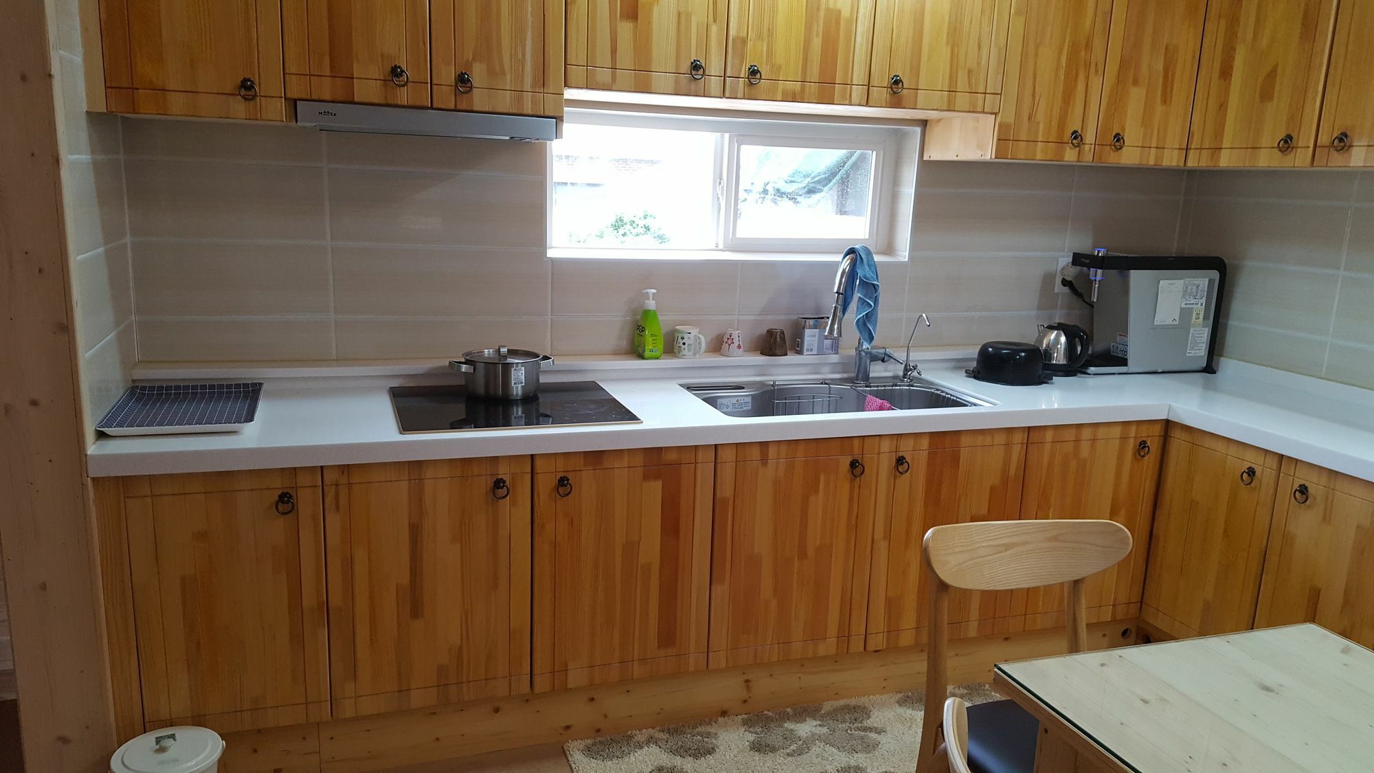 Tree House Guesthouse Jeju Ngoại thất bức ảnh